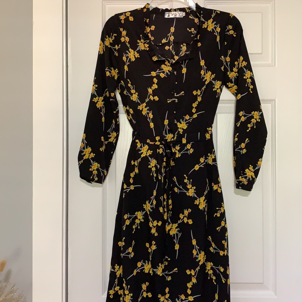 YDY dress - Picture 2 of 8